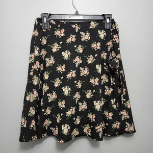 Collective concepts women's mini skirt floral size M black